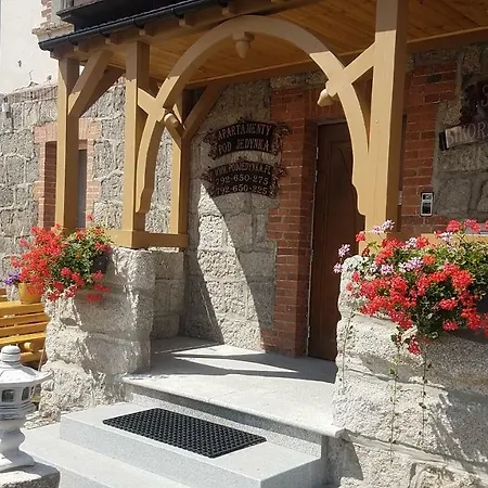 Pod Jedynka - Sikorskiego 3/1 Apartament