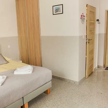 Apartament Pod Jedynka - Sikorskiego 3/1